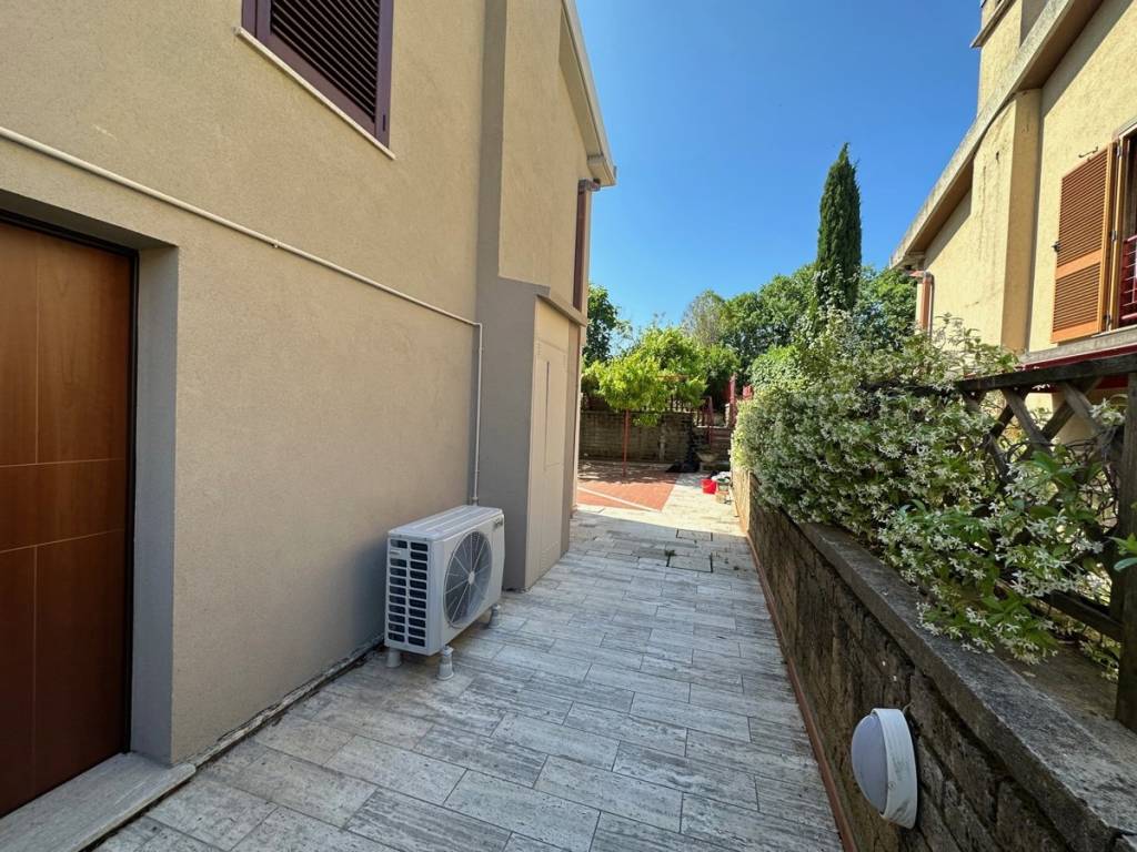 Villa a Terni in STRADA DELLA ROMITA, 69 - Foto 3