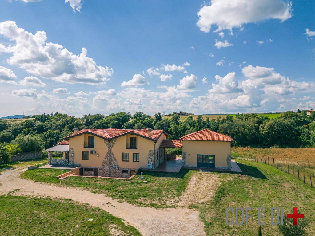 Villa a Tuscania in Strada Tuscanese - Foto 3