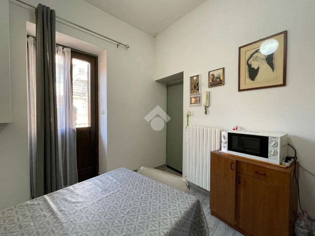 Appartamento a Canelli in Piazza Vincenzo Gioberti, 2 - Foto 3