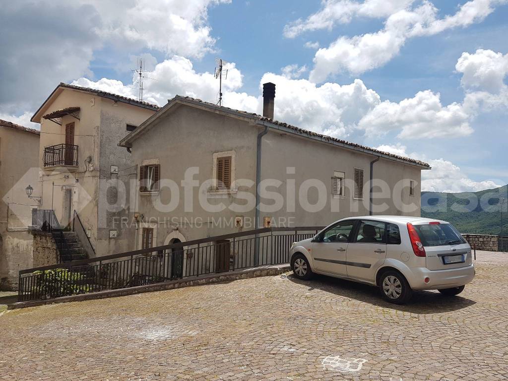 Appartamento a Montenero val cocchiara in Via Castellano, 4 - Foto 2