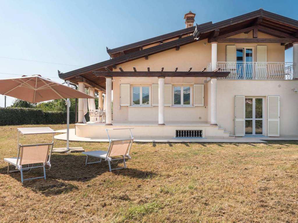 Villa a Seravezza in Via Frasso, 23 - Foto 2