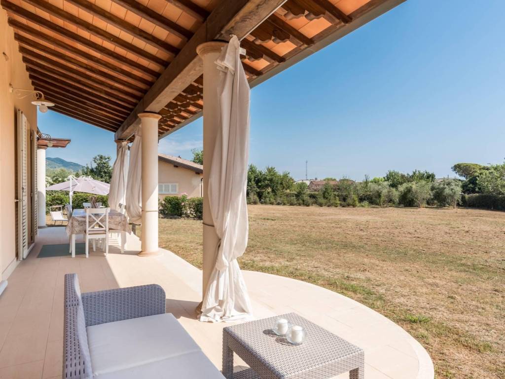 Villa a Seravezza in Via Frasso, 23 - Foto 3