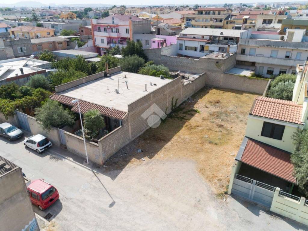 Terreno a Quartucciu in via ottana - Foto 4