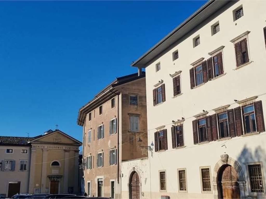 Immobile a Rovereto in PIAZZA CHIESA - Foto 3