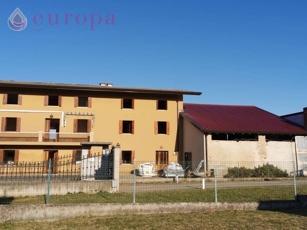 Villa a Azzano decimo in via piave - Foto 2