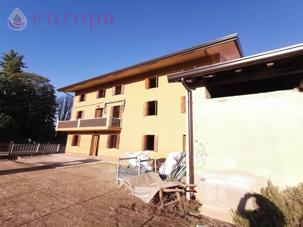 Villa a Azzano decimo in via piave - Foto 3