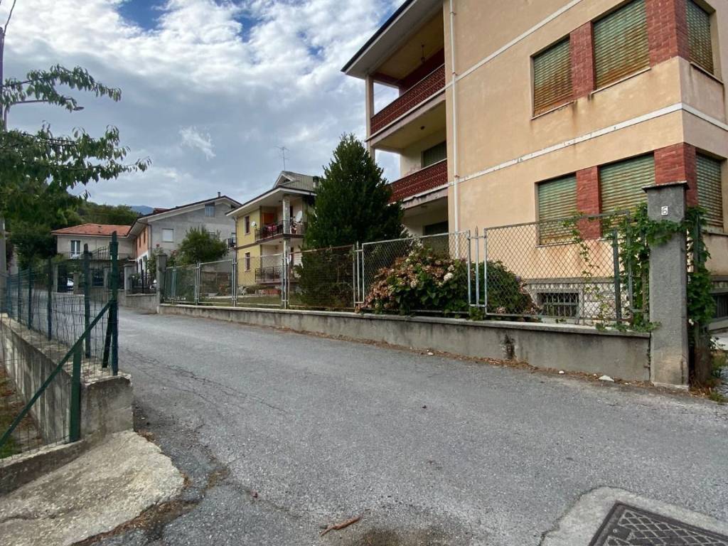 Palazzo / stabile a Garessio in Via Albaretta, 5 - Foto 2