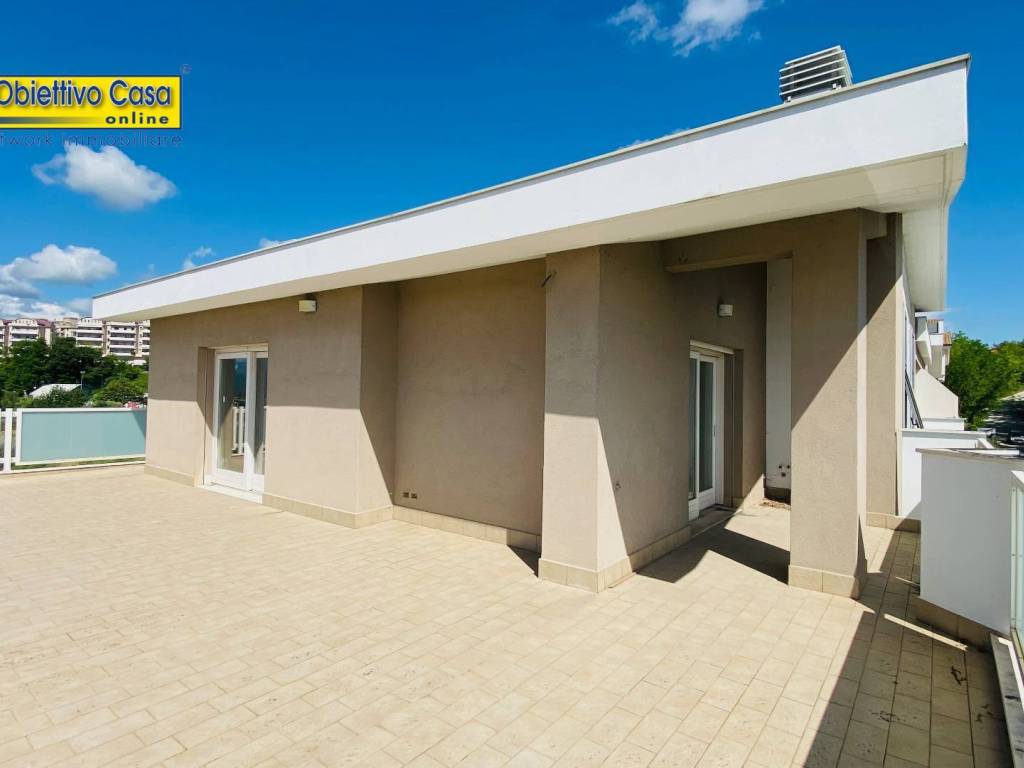 Attico / mansarda a Teramo in viale della resistenza, 69 - Foto 2