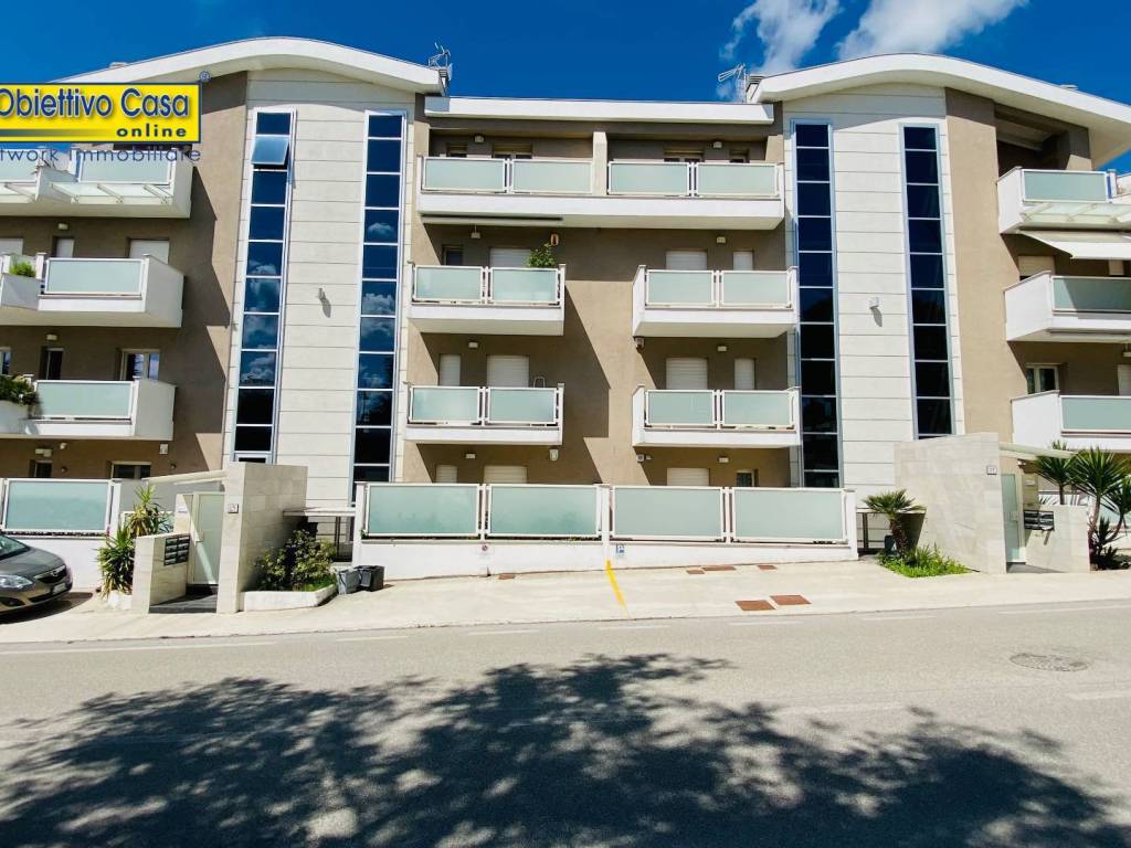 Attico / mansarda a Teramo in viale della resistenza, 69 - Foto 4