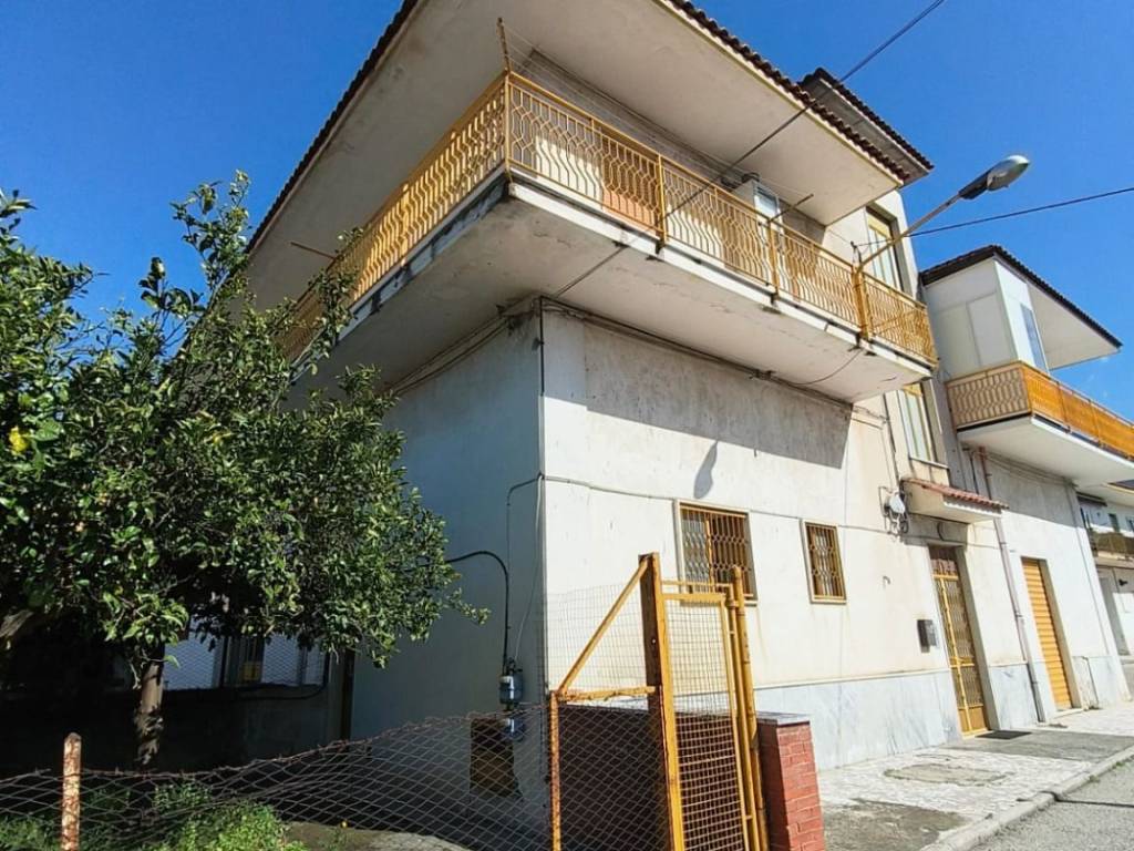 Appartamento a Avella in Via Umberto Pace - Foto 3