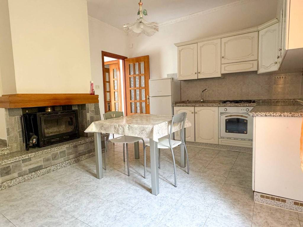 Appartamento a Siniscola in Via Isalle - Foto 3
