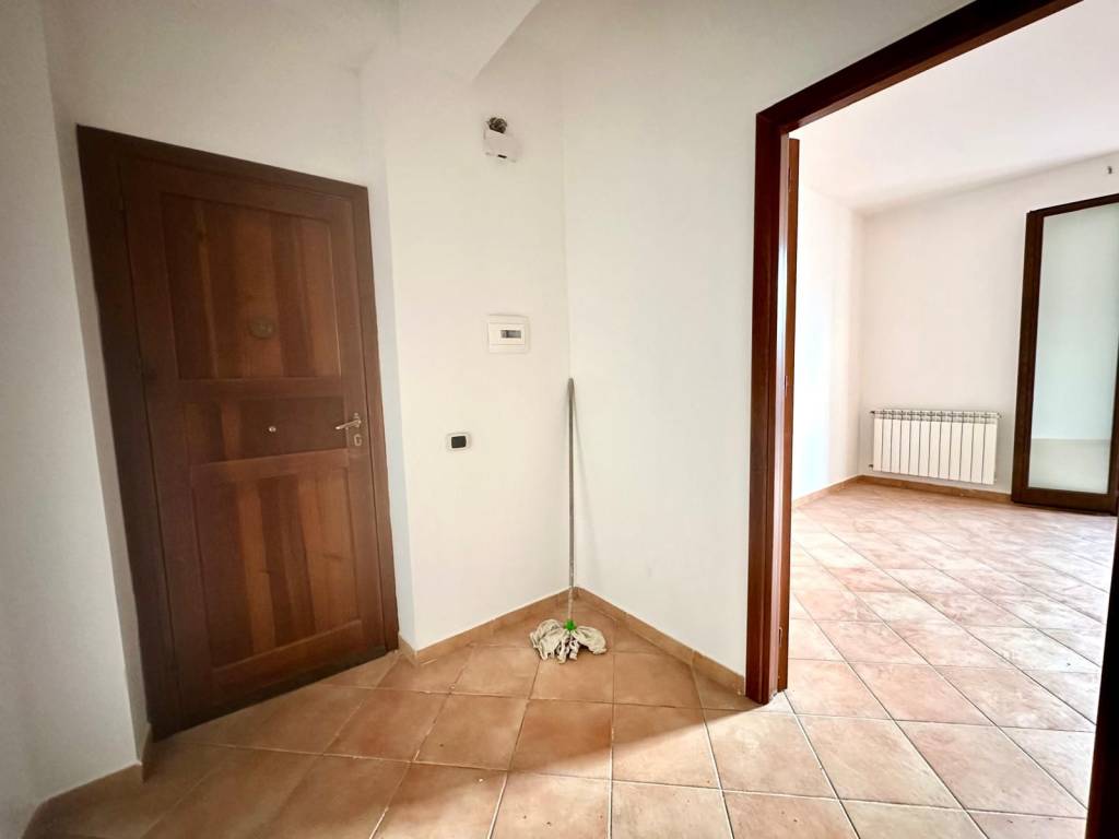 Appartamento a Terrasini in Via Luigi Capuana - Foto 3