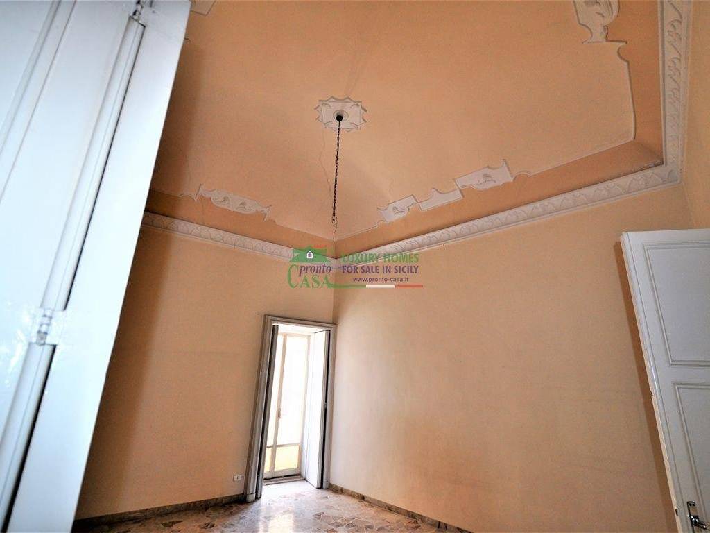 Casa indipendente a Ragusa in Piazza 16 e 17 Maggio - Foto 5