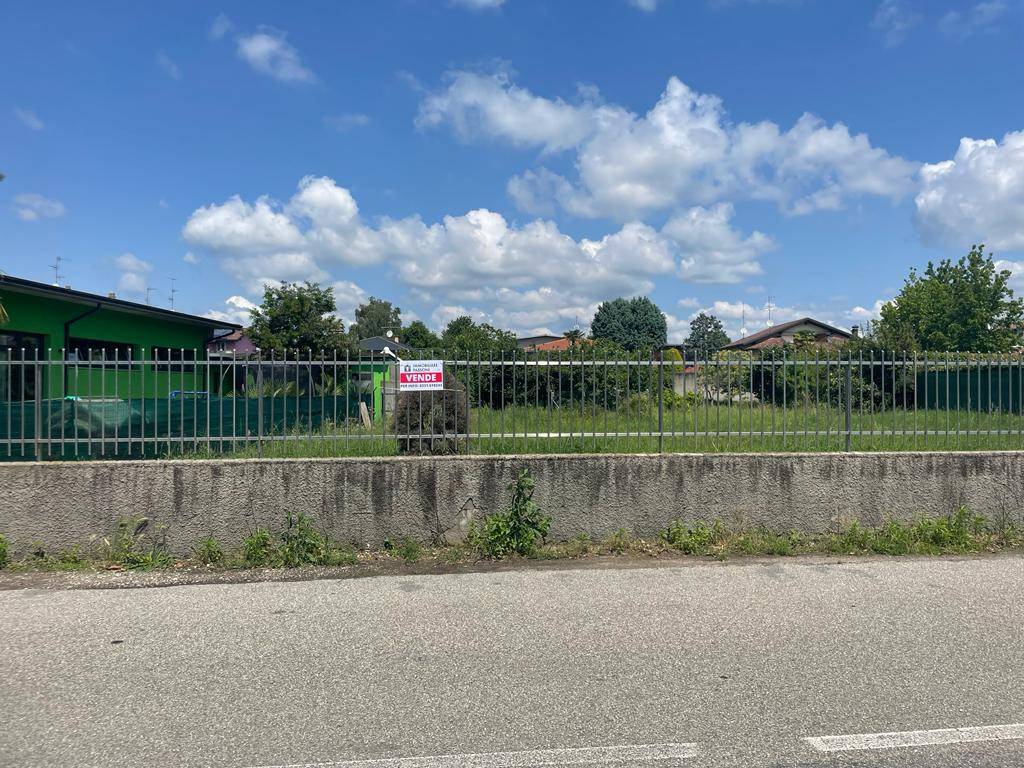 Terreno a Fagnano olona in Via Pastrengo - Foto 2