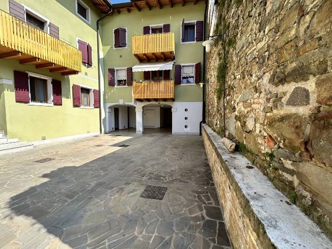 Appartamento a Cormons in Via San Giovanni, 38 - Foto 3