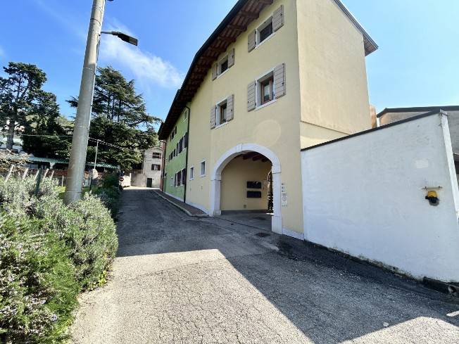 Appartamento a Cormons in Via San Giovanni, 38 - Foto 5