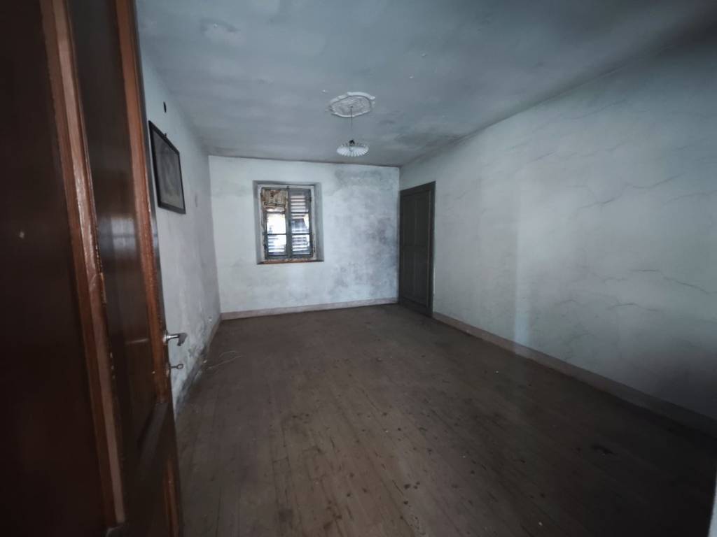 Casa indipendente a Borgosesia in Via per Foresto, 11 - Foto 5