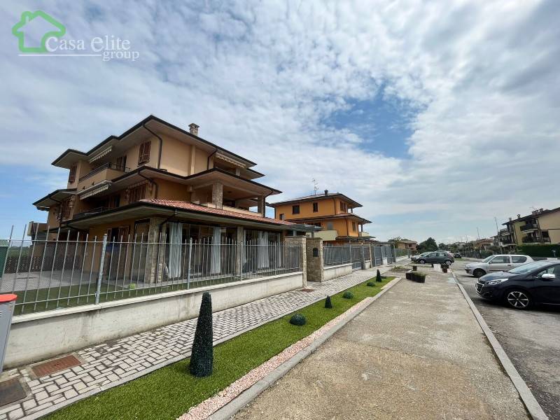 Appartamento a Salerano sul lambro in Via Ugo Foscolo, 1 - Foto 2