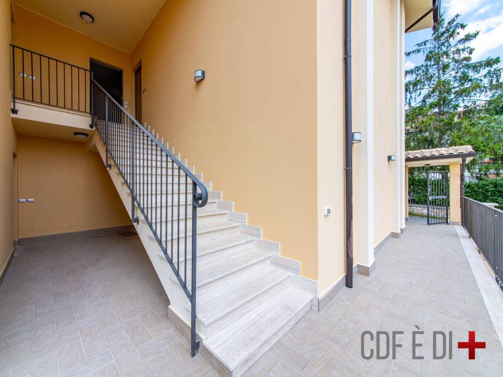 Appartamento a Fara in sabina in Via Enrico Toti - Foto 3