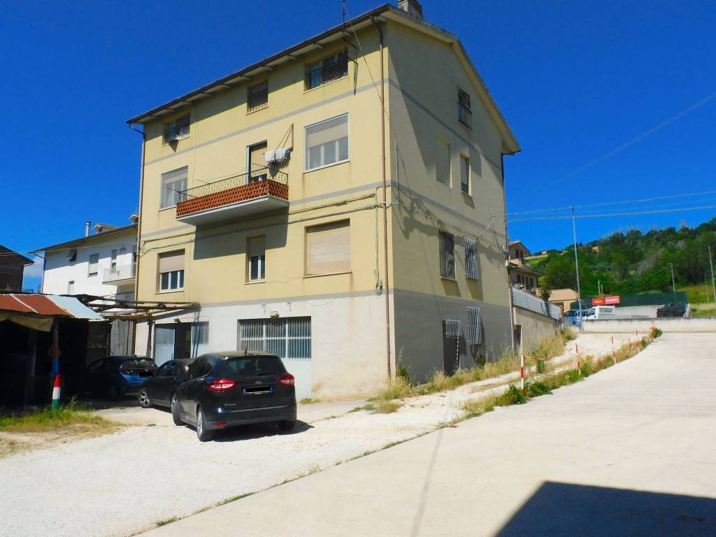 Appartamento a Sant'angelo in pontano in Contrada Passo Sant'Angelo - Foto 3