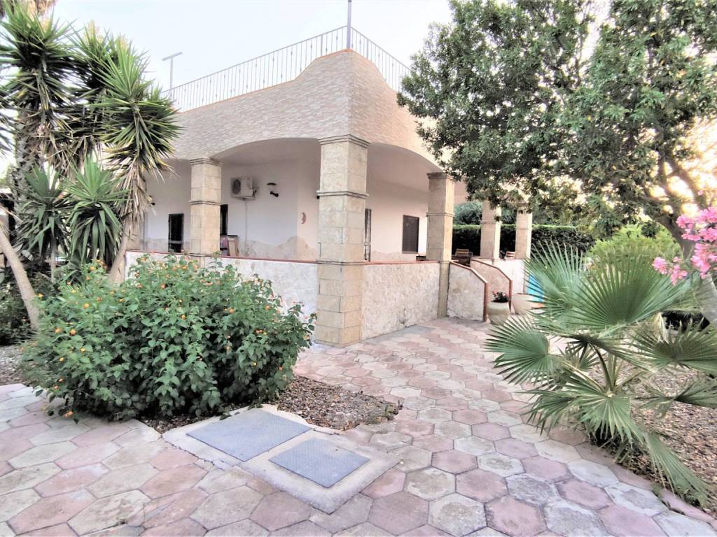 Villa a Porto cesareo in Via Guido Farina, 11 - Foto 3