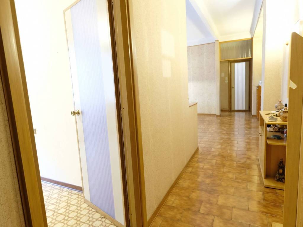 Appartamento a Trieste in Via Antonio Baiamonti, 27 - Foto 3