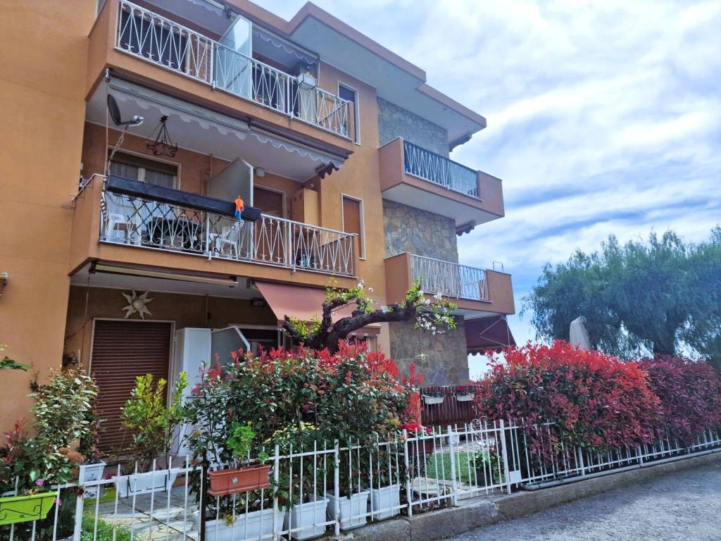 Appartamento a Cipressa in Via Fossati, 61 - Foto 3