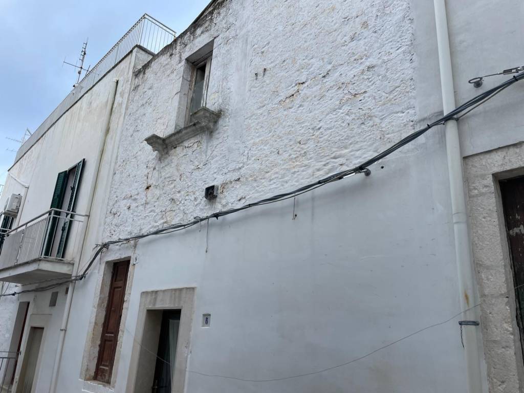 Appartamento a Ceglie messapica in Via Enrico Toti, 8 - Foto 3