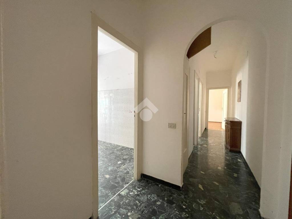 Appartamento a Genova in Via Carlo Bonanni, 85 - Foto 2
