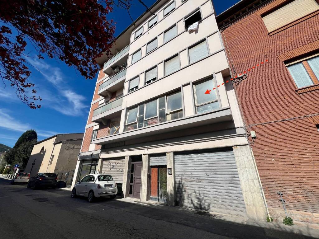 Appartamento a Fabriano in VIA G. MILIANI, 47 - Foto 2