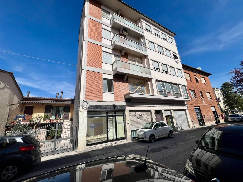 Appartamento a Fabriano in VIA G. MILIANI, 47 - Foto 4