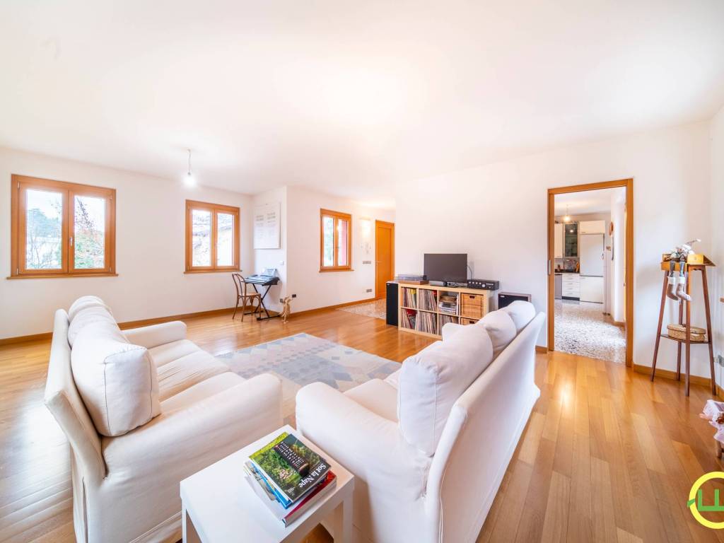 Villa a Tricesimo in Via Nazionale - Foto 4