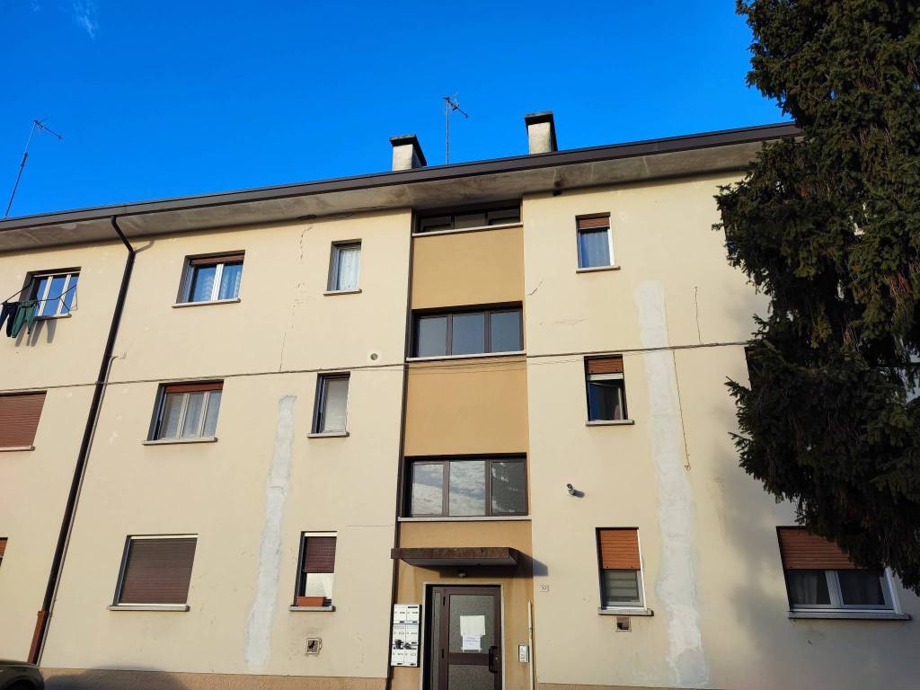 Appartamento a Pordenone in Via Timavo, 22 - Foto 2