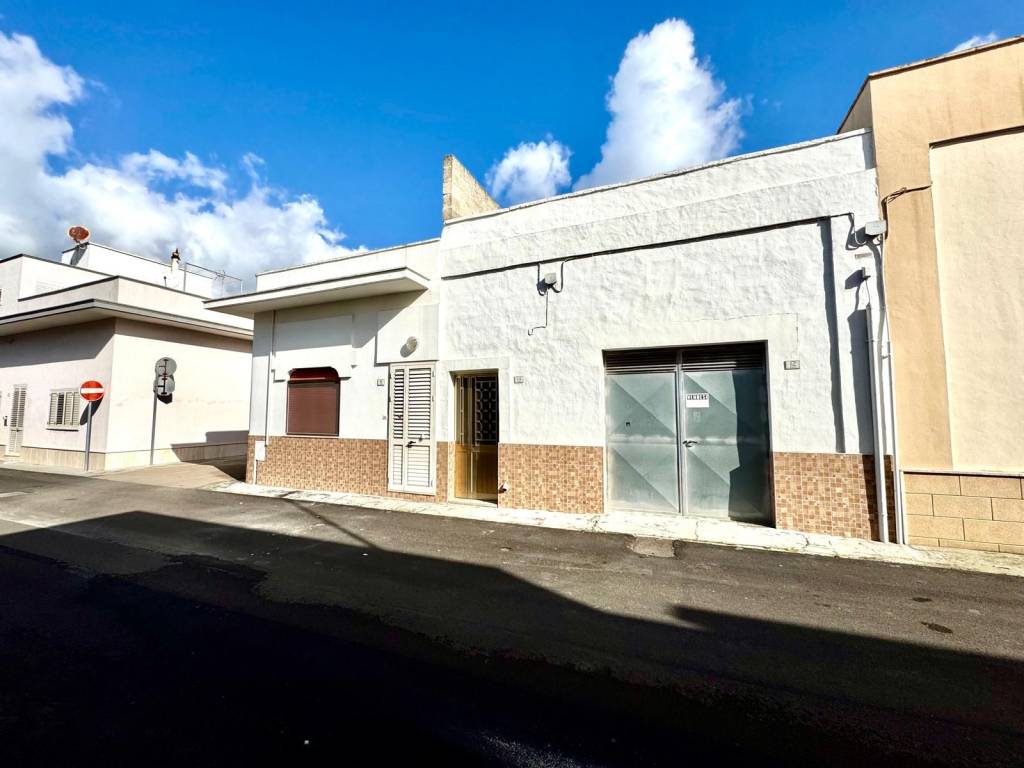 Casa indipendente a Collepasso in Via Nino Bixio - Foto 2