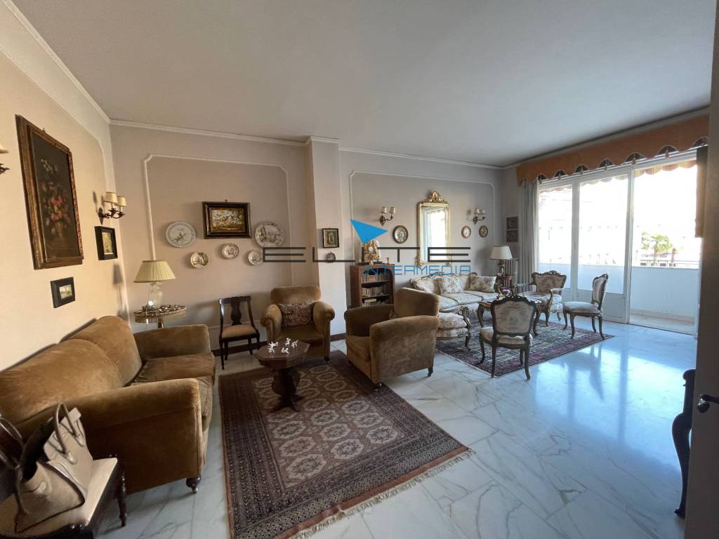Appartamento a Pescara in Piazza Della Rinascita, 13 - Foto 2