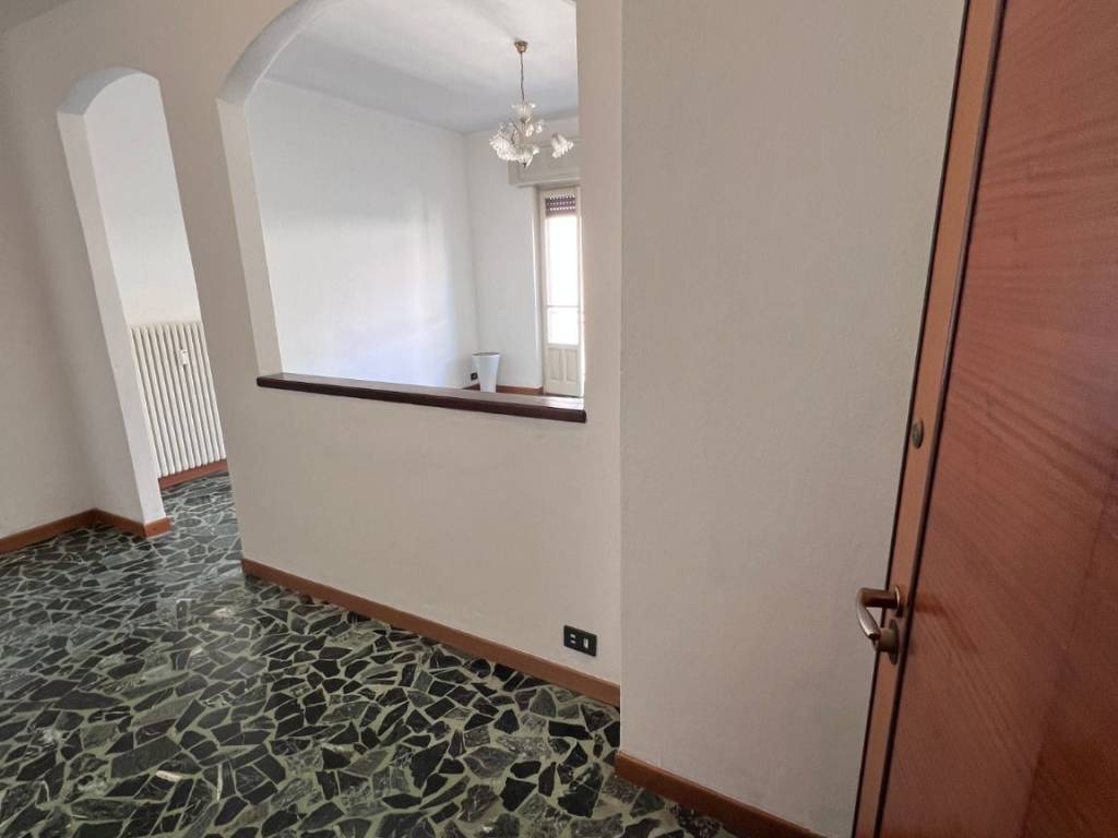 Appartamento a Domodossola in Via Giovanni Amendola, 9 - Foto 2