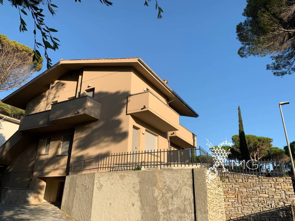 Appartamento a Rosignano marittimo in Via Isonzo, 14 - Foto 2