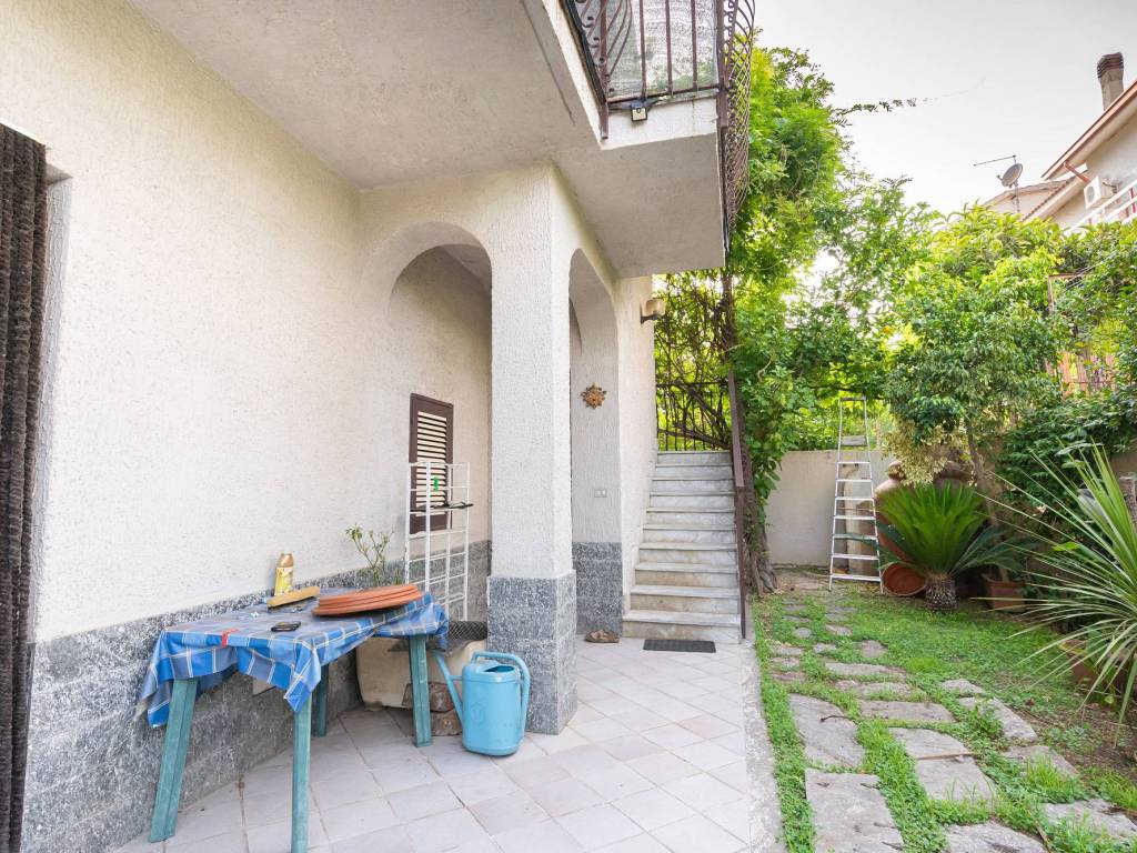 Villa a Melito di porto salvo in Viale Antonio Familiari - Foto 2