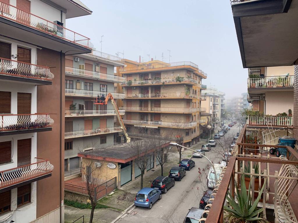 Appartamento a Cassino in Via Cristoforo Colombo - Foto 3