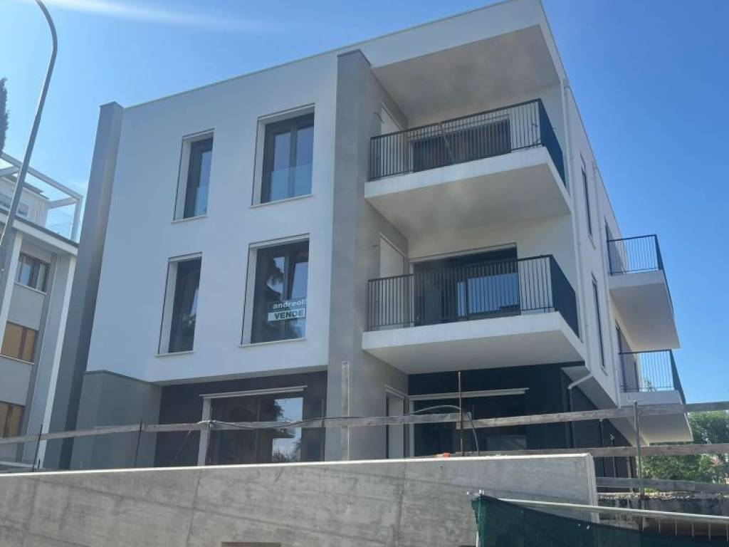 Appartamento a Jesi in Viale Giuseppe Verdi - Foto 3