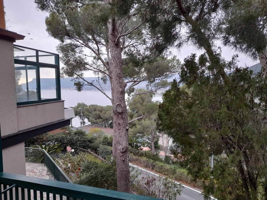 Appartamento a Bergeggi in Via Torre d'Ere - Foto 2