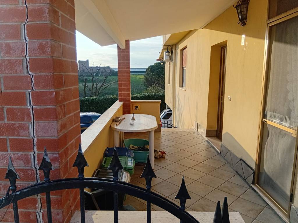 Villa a Aprilia in Via Cervio, 15 - Foto 4