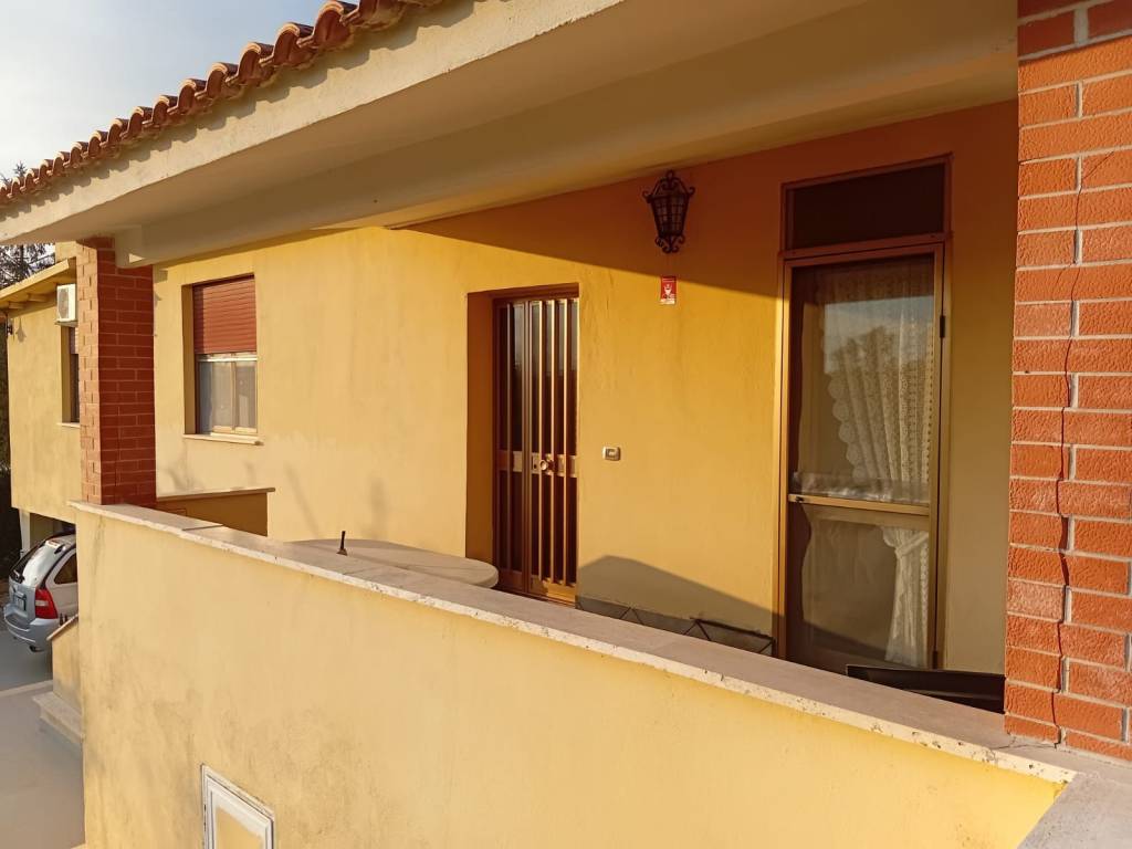 Villa a Aprilia in Via Cervio, 15 - Foto 5