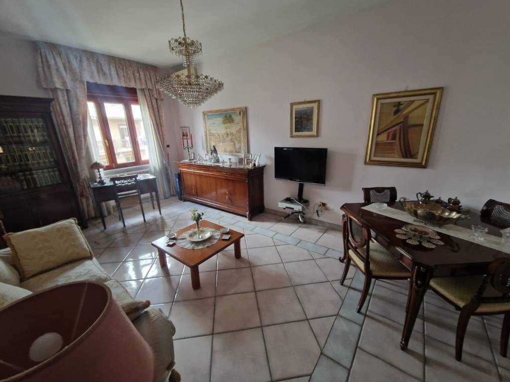 Appartamento a Avellino in Viale San Francesco d'Assisi, 12 - Foto 5