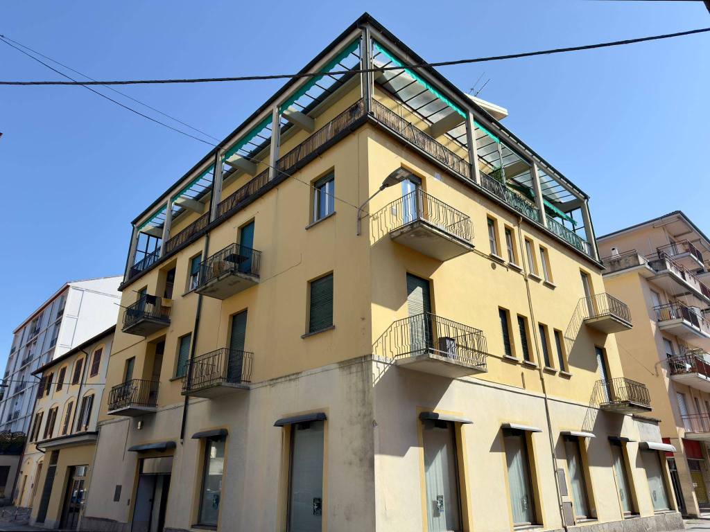 Appartamento a Verbania in Via Palestro, 33 - Foto 4