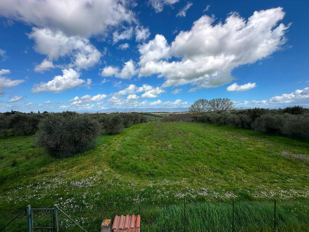 Villa a Castiglione del lago in Via XXV Aprile, 3 - Foto 4