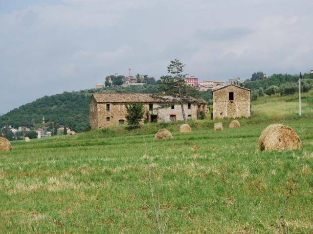 Rustico / casale a Magione in Via Case sparse di Montesperello - Foto 3