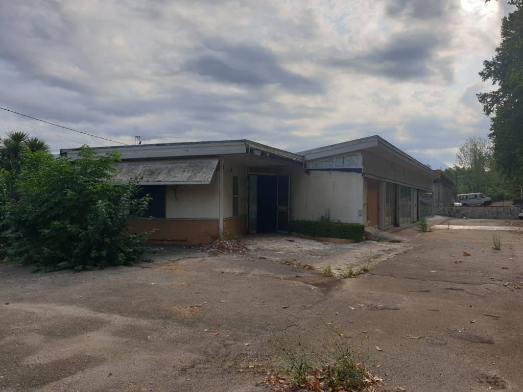 Immobile a Sant'agata de' goti in Piazza Trieste - Foto 2