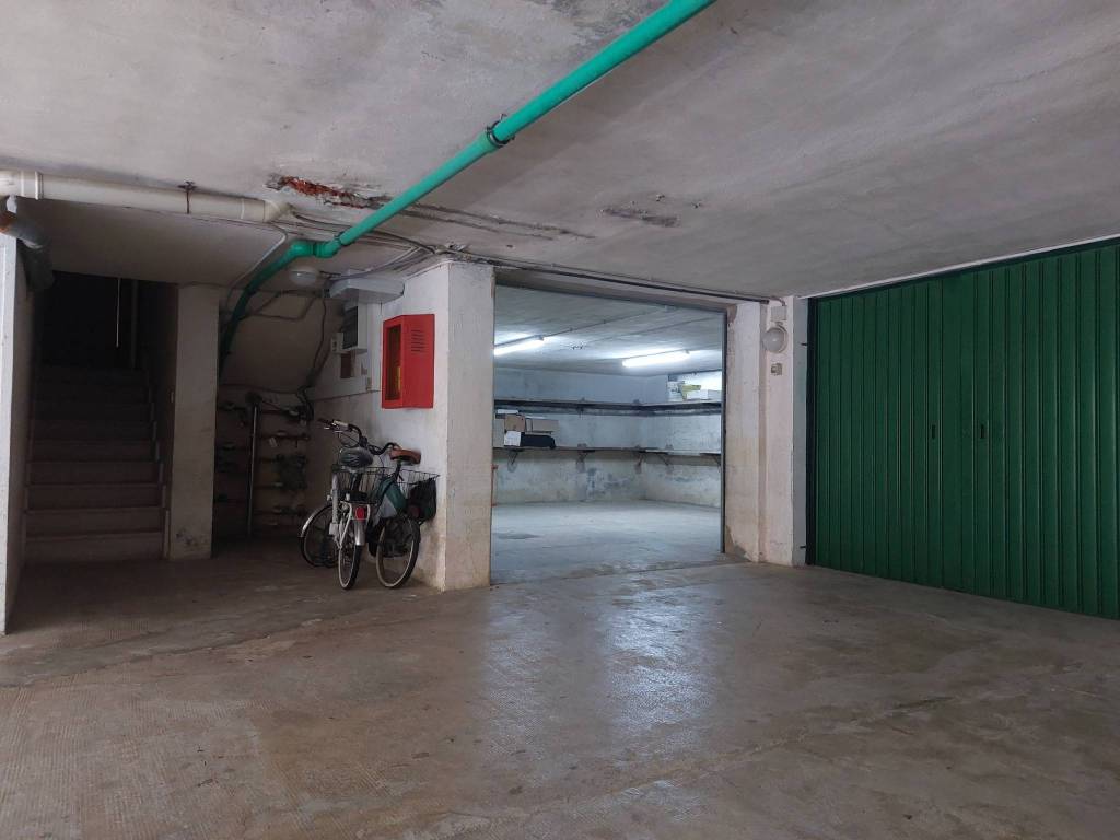 Box / garage a Diano marina in Via Generale Ardoino, 178 - Foto 5