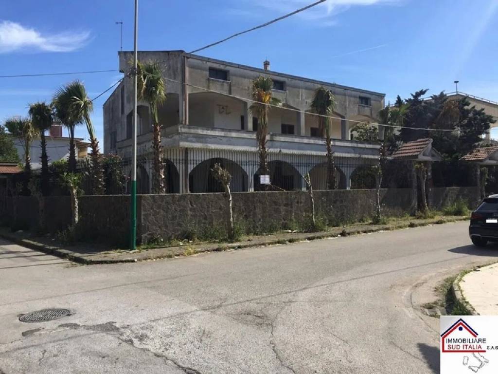 Villa a Castel volturno in Via D. Scarlatti - Foto 4